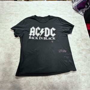 Source Unknown Black and White Short‎ Sleeve Tees